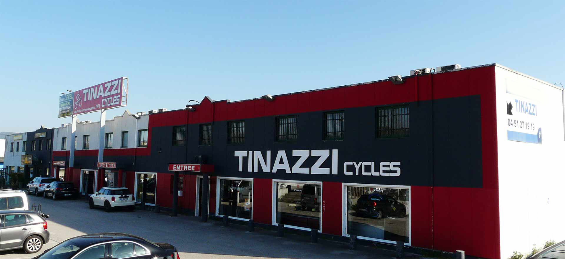 Tinazzi Cycles sur 1000 m2